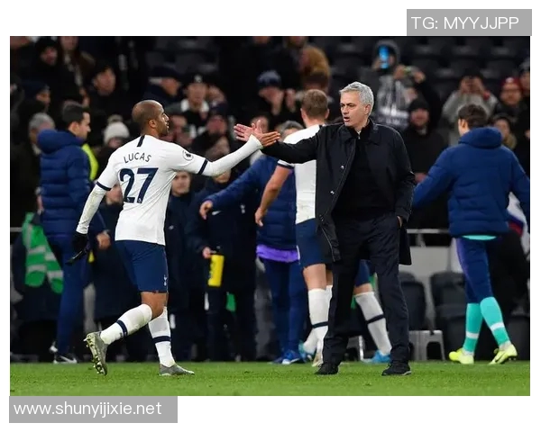 布朗：冈萨雷斯很渴望上场打球 教练要求的事他都会全力以赴完成