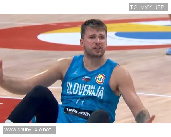 亚历山大谈被吹技犯：卡斯尔先推我，我才还手